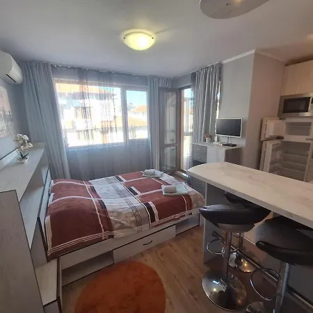 релакс с10 Apartment *